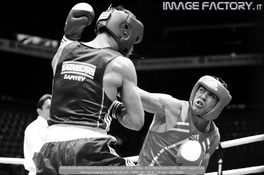 2009-09-06 AIBA World Boxing Championship 0879 - 69kg - Emil Maharramov AZE - Serik Sapiev KAZ